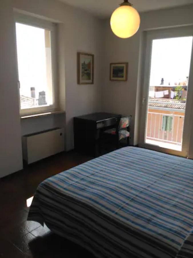 Attico Nel Borgo Lejlighed Torri Del Benaco Eksteriør billede